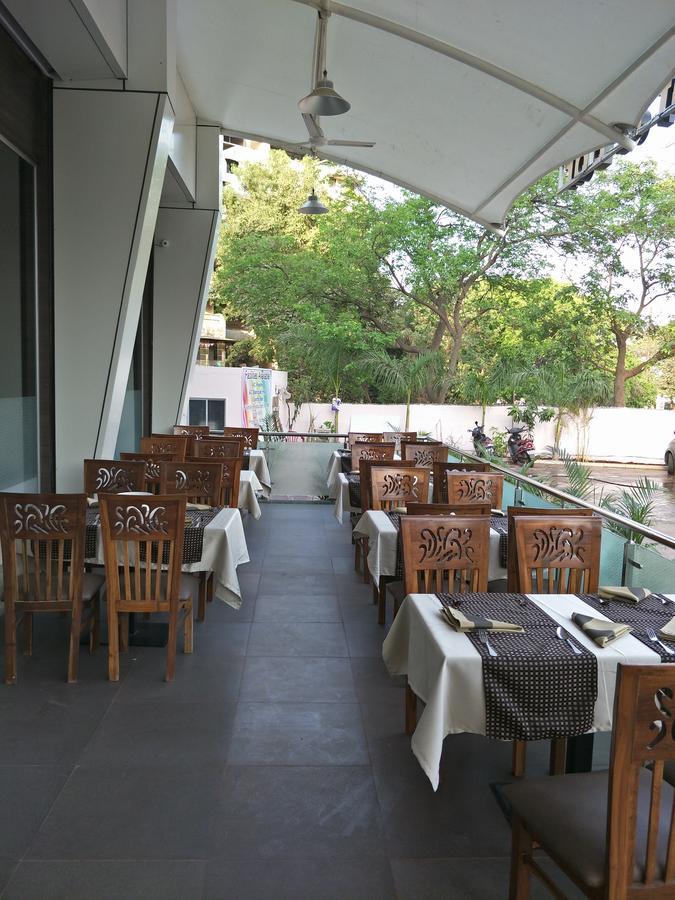 K D Residency Kalyān Exterior foto